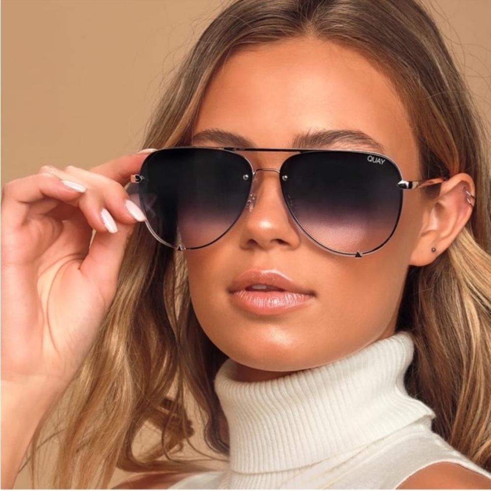Quay High Key Rimless 126 Sunglasses in Gray Smoke